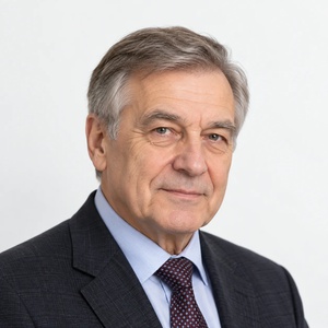 Сергей Антонов