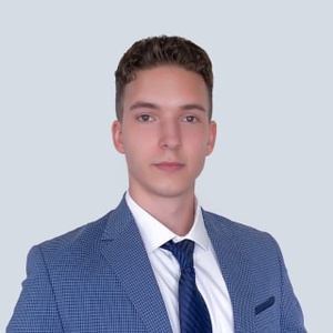 Максим Юнчис