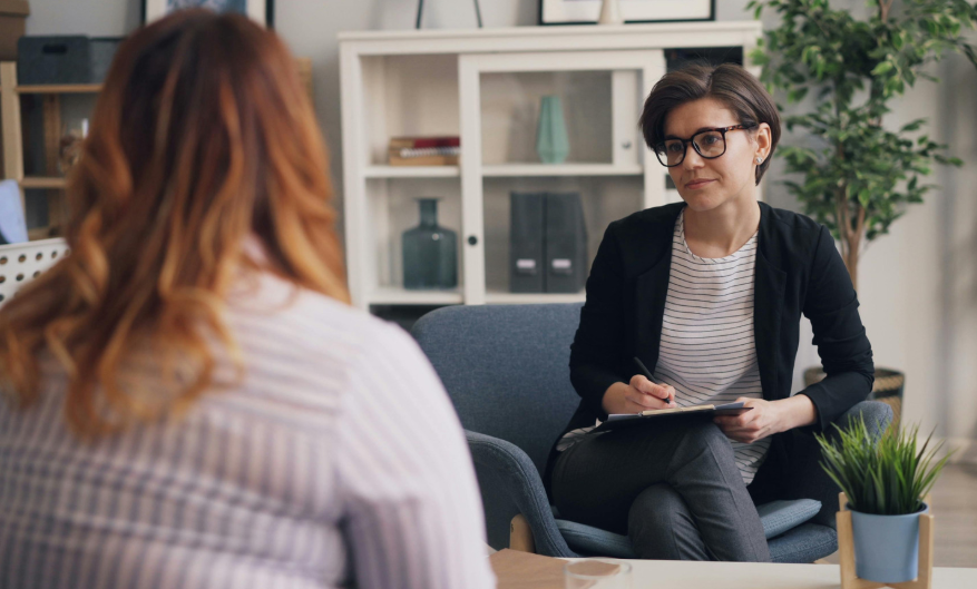 Обучение на профориентолога: где пройти переподготовку и получить профессию дистанционно, зарплата и перспективы работы