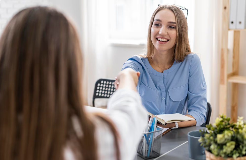 Позитивная психология: где пройти переподготовку, получить профессию и диплом дистанционно, зарплата и перспективы работы
