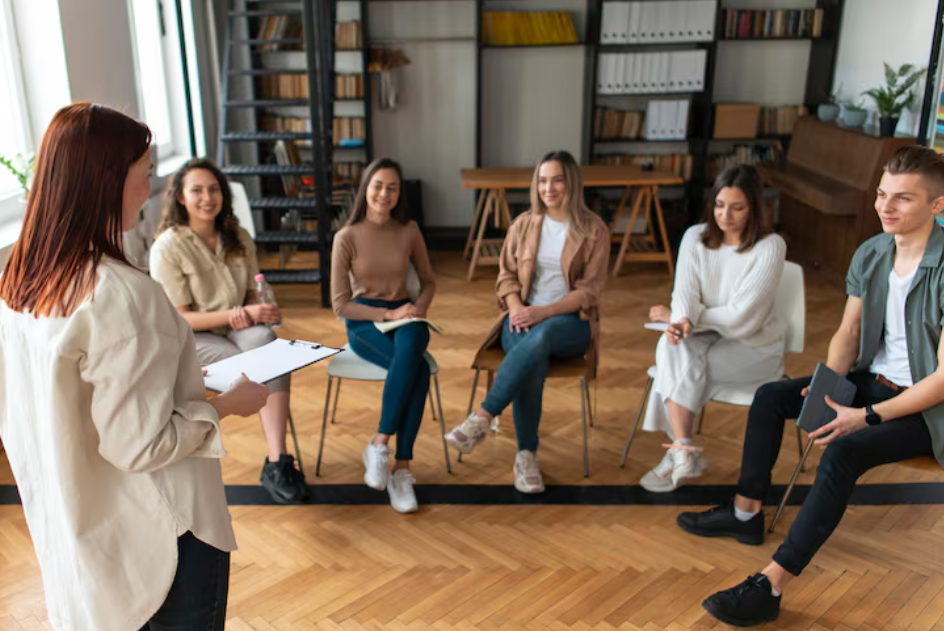 Социальная психология: где пройти переподготовку, получить профессию и диплом дистанционно, зарплата и перспективы работы